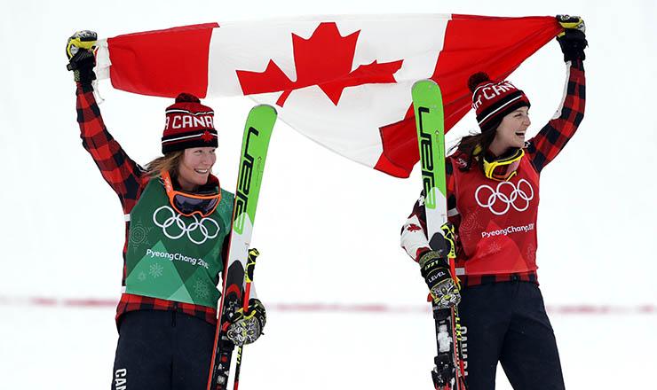 Canadá con el oro y plata en el Skicross