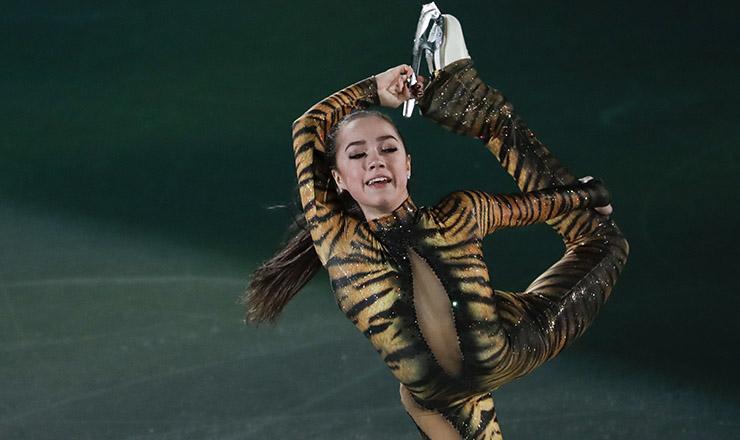 Alina Zagitova dio su última exhibición en traje de tigre