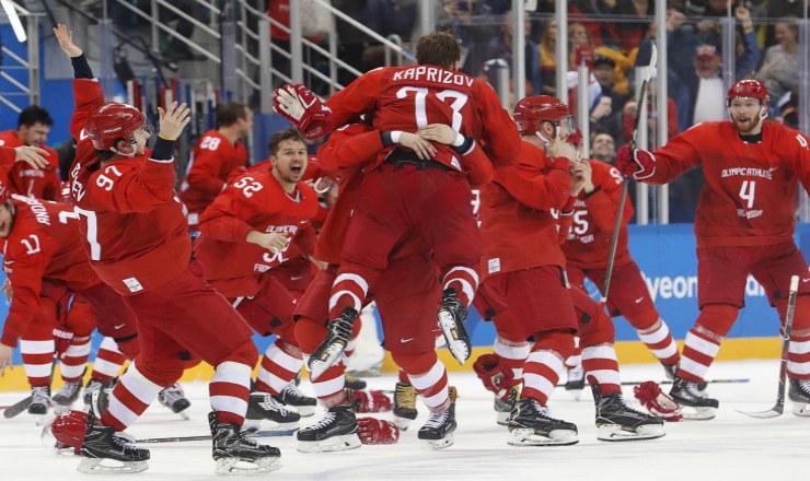 Rusia se queda con el oro olímpico en hockey varonil