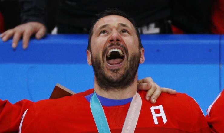 Ilya Kovalchuk: “Estamos felices de haber cantado el himno de Rusia”