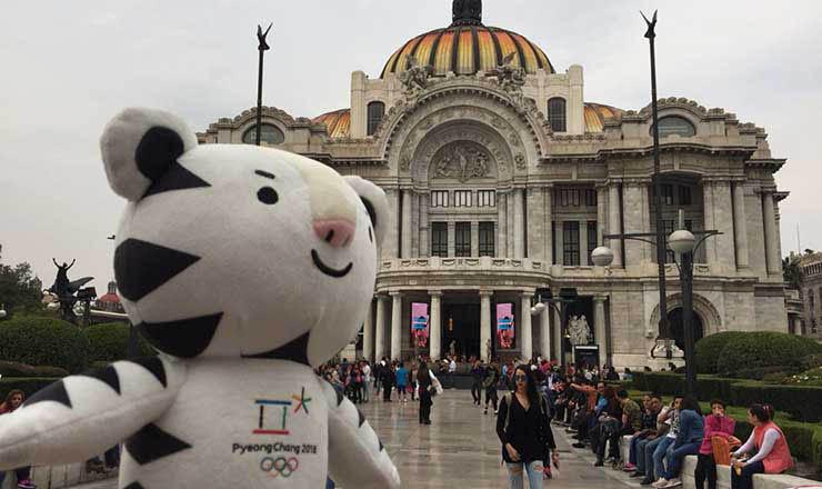 Soohorang pasea por la Ciudad de México antes Pyeonchang 2018